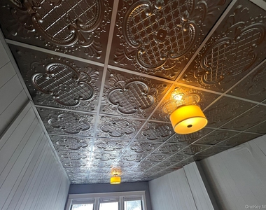 2 Raymond Avenue - Photo Thumbnail 8