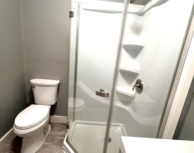 2 Raymond Avenue - Photo Thumbnail 17