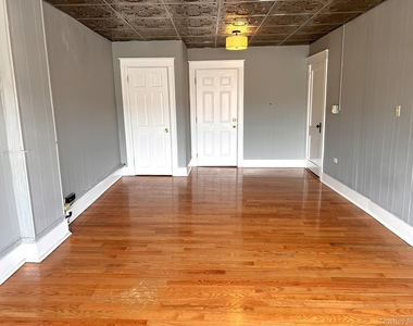 2 Raymond Avenue - Photo Thumbnail 22