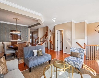 16368 Gangplank Lane - Photo Thumbnail 15