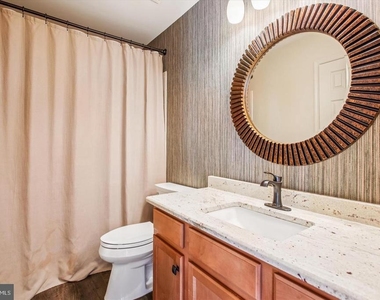 16368 Gangplank Lane - Photo Thumbnail 11