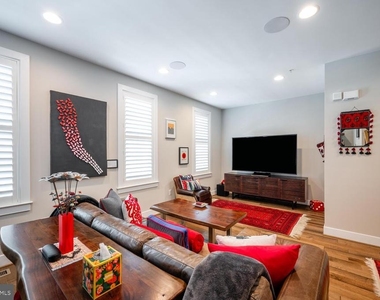 1126 N Stuart Street - Photo Thumbnail 34
