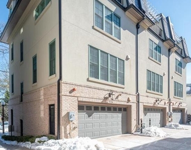 1126 N Stuart Street - Photo Thumbnail 21