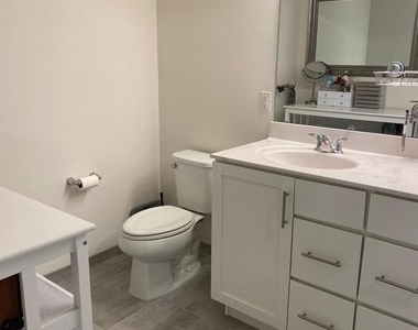 9 Stockton Lane - Photo Thumbnail 14
