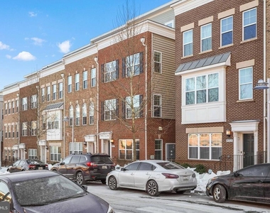 4711 Cherokee Street - Photo Thumbnail 1