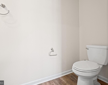 4711 Cherokee Street - Photo Thumbnail 22