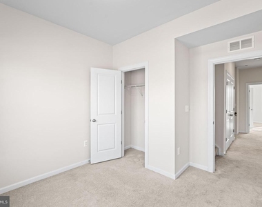 4711 Cherokee Street - Photo Thumbnail 13