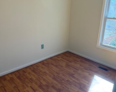 12150 Turnstone Court - Photo Thumbnail 17