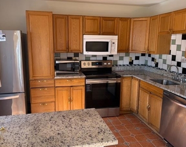 12150 Turnstone Court - Photo Thumbnail 5
