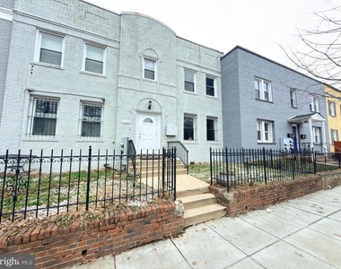 1246 Queen Street Ne - Photo Thumbnail 20