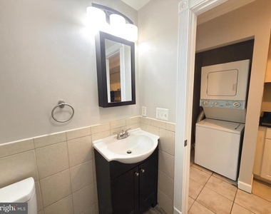 1246 Queen Street Ne - Photo Thumbnail 12