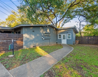 1907 Fairlawn Ln - Photo Thumbnail 14