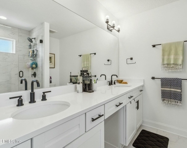 213 Daydream Avenue - Photo Thumbnail 25