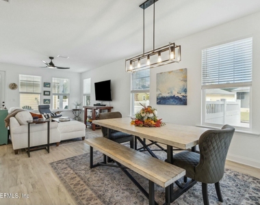 213 Daydream Avenue - Photo Thumbnail 6
