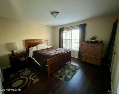 7800 Point Meadows Drive - Photo Thumbnail 20