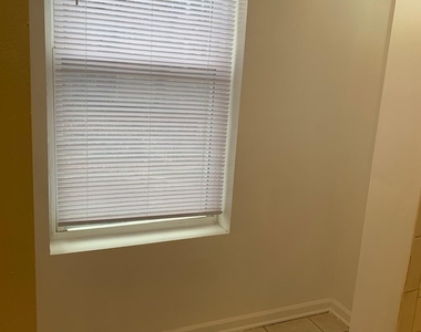 4841 S Evans Avenue - Photo Thumbnail 7