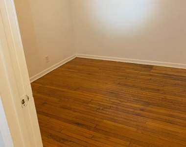 4841 S Evans Avenue - Photo Thumbnail 12