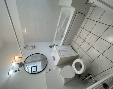 7737 S Kingston Avenue - Photo Thumbnail 4