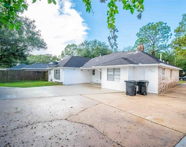 2626 Palo Pinto Drive - Photo Thumbnail 32