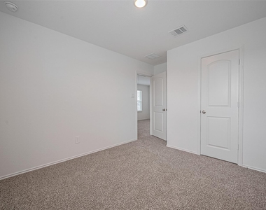 40434 Basalt Elm Road - Photo Thumbnail 28