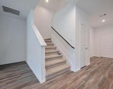 40434 Basalt Elm Road - Photo Thumbnail 13