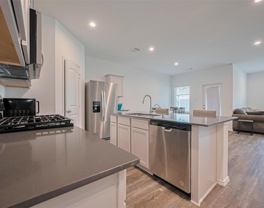 40434 Basalt Elm Road - Photo Thumbnail 9