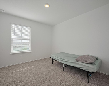 40434 Basalt Elm Road - Photo Thumbnail 31