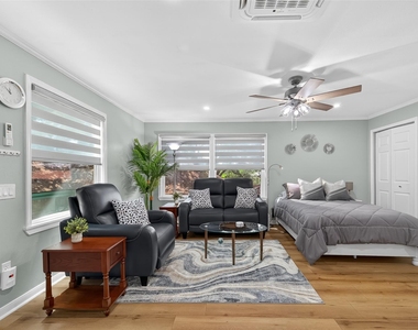 407 1/2 Fairbanks Street - Photo Thumbnail 5