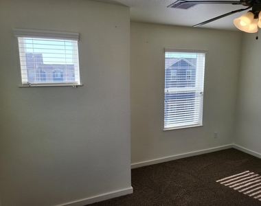 21155 Gosling Road - Photo Thumbnail 32