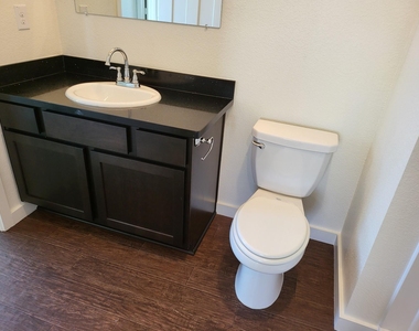 21155 Gosling Road - Photo Thumbnail 25