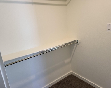 21155 Gosling Road - Photo Thumbnail 20