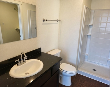 21155 Gosling Road - Photo Thumbnail 27