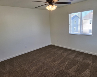 21155 Gosling Road - Photo Thumbnail 23
