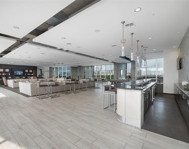5925 Almeda Road - Photo Thumbnail 16