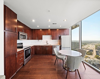 5925 Almeda Road - Photo Thumbnail 7