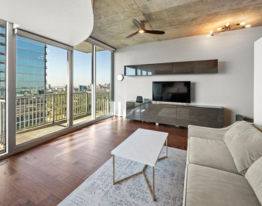 5925 Almeda Road - Photo Thumbnail 5