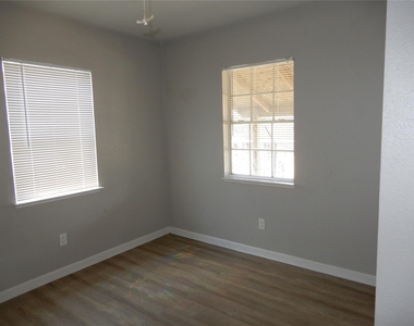 3804 Lelia Street - Photo Thumbnail 11
