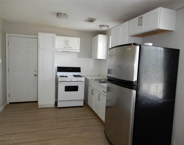 3804 Lelia Street - Photo Thumbnail 6