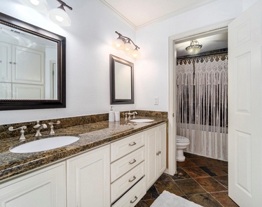 13231 Harpers Bridge Dr Drive - Photo Thumbnail 8