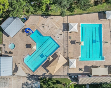 13231 Harpers Bridge Dr Drive - Photo Thumbnail 18