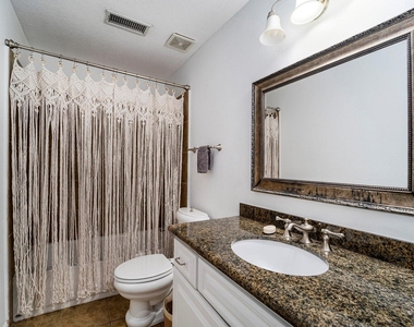 13231 Harpers Bridge Dr Drive - Photo Thumbnail 12