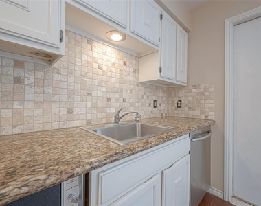 10217 Longmont Drive - Photo Thumbnail 16
