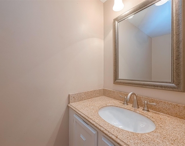 10217 Longmont Drive - Photo Thumbnail 18