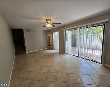 7752 Tamara Lee Court - Photo Thumbnail 9