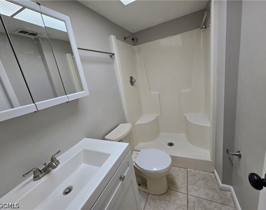 7752 Tamara Lee Court - Photo Thumbnail 24