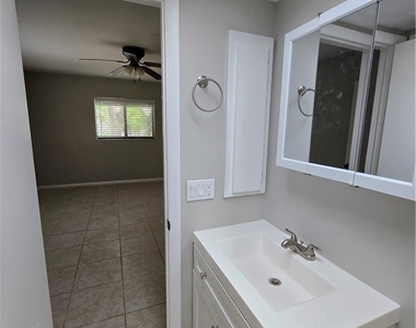 7752 Tamara Lee Court - Photo Thumbnail 23
