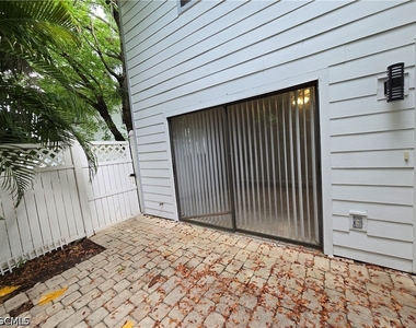 7752 Tamara Lee Court - Photo Thumbnail 29