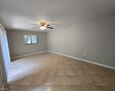 7752 Tamara Lee Court - Photo Thumbnail 8