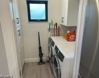 788 Park Shore Drive - Photo Thumbnail 11