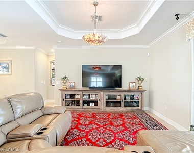9250 Veneto Place - Photo Thumbnail 13